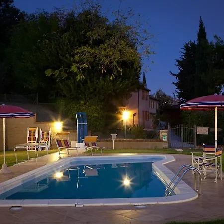Sleeps 2 Pool Wifi
