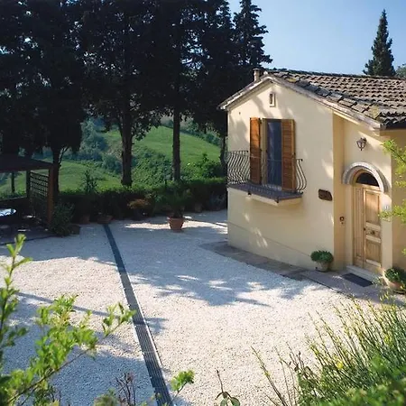 Sleeps 2 Pool Wifi * Montecarotto