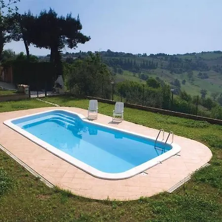 Sleeps 2 Pool Wifi